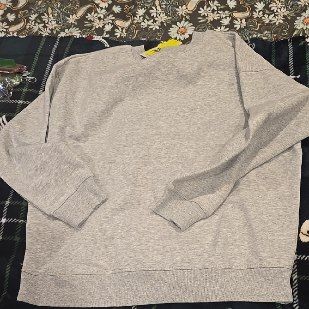 ❤️5/$25 New Oversized All in Motion Heather Gray Active Comfort Sweatshirt